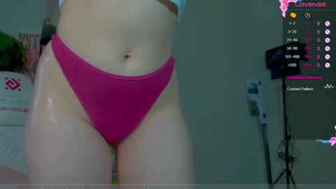 Snapshot of _aein_emy_ chatting on January 2025 07:09:01 AM Emy online show from January 2025 07:09:01 AM