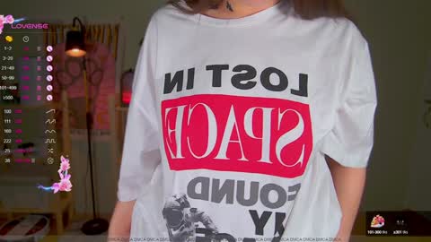 Snapshot of _aein_emy_ chatting on January 2025 02:18:02 AM Emy online show from January 2025 02:18:02 AM