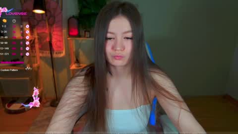 Snapshot of _aein_emy_ chatting on February 2025 02:17:02 AM Emy online show from February 2025 02:17:02 AM