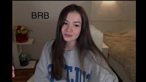 Snapshot of _aein_emy_ chatting on February 2025 04:27:02 AM Emy online show from February 2025 04:27:02 AM