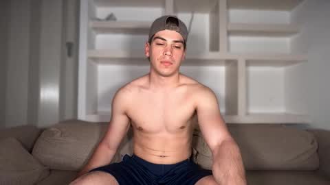 Snapshot of _aesthetic chatting on September 2025 08:33:01 PM _aesthetic online show from September 2025 08:33:01 PM