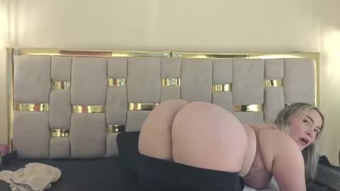 Snapshot of _afrodita23 chatting on December 2025 03:02:02 AM afrodita23 online show from December 2025 03:02:02 AM