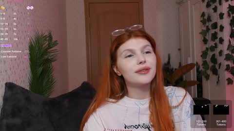 Snapshot of _aleksa chatting on December 2024 06:56:02 AM Alexa online show from December 2024 06:56:02 AM