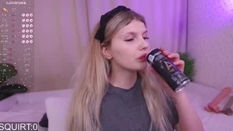 Snapshot of _aleksa chatting on September 2025 05:56:02 PM Alexa online show from September 2025 05:56:02 PM