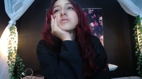 Snapshot of _alhanna chatting on December 2024 06:34:01 PM Alhanna online show from December 2024 06:34:01 PM