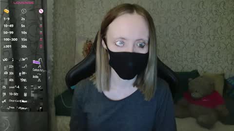 Snapshot of _alicecullen_ chatting on March 2026 05:06:01 PM AliceCullen online show from March 2026 05:06:01 PM