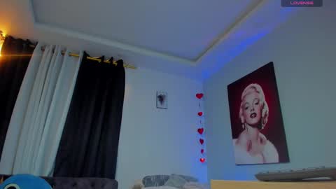 Snapshot of _alicelewis chatting on February 2025 11:09:02 PM Alice online show from February 2025 11:09:02 PM