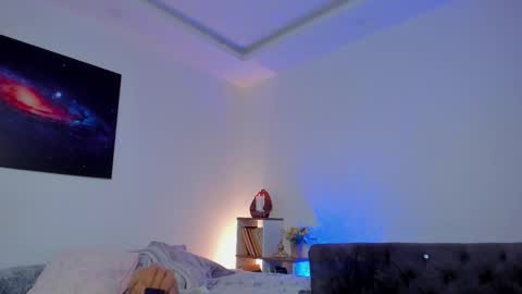 Snapshot of _alicelewis chatting on March 2025 02:45:02 PM Alice online show from March 2025 02:45:02 PM