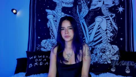 Snapshot of _alicesasha_ chatting on April 2026 07:09:02 AM _alicesasha_ online show from April 2026 07:09:02 AM