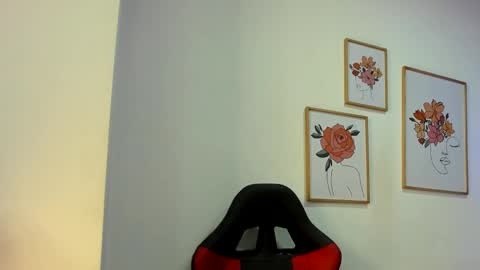  Alice  online show from December 2024 07:59:02 PM