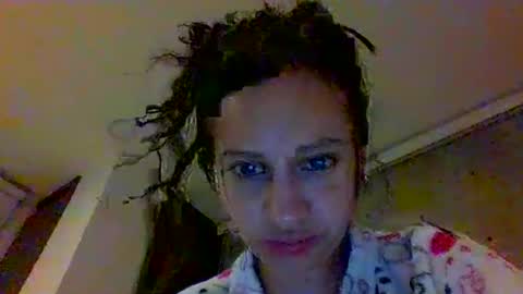 Snapshot of _alyson chatting on December 2025 05:59:02 AM _alyson online show from December 2025 05:59:02 AM