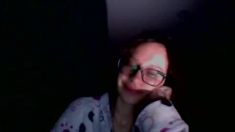 Snapshot of _alyson chatting on April 2026 08:06:01 AM _alyson online show from April 2026 08:06:01 AM