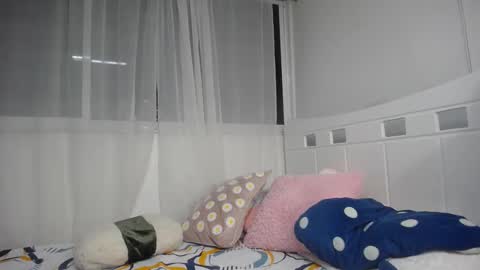 _amywhite online show from January 2025 02:40:02 AM