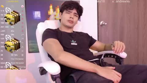 _an_drew18 online show from May 2026 01:48:01 PM