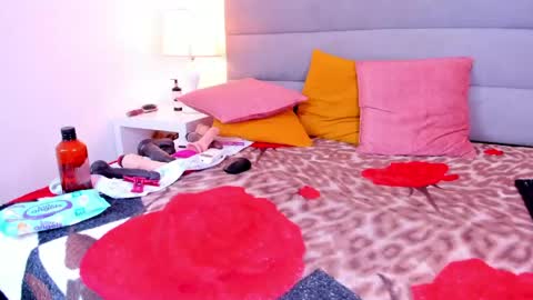 Analy  online show from April 2026 09:45:01 PM