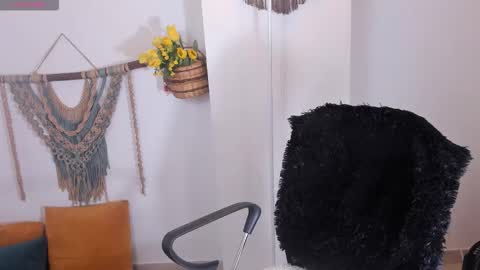 Snapshot of _anaruiz chatting on September 2025 09:27:02 PM Ana Ruiz online show from September 2025 09:27:02 PM