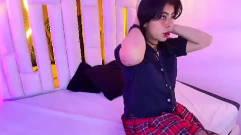 Snapshot of _angel_dustt chatting on July 2026 11:24:01 AM Angel online show from July 2026 11:24:01 AM