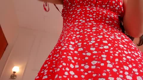 Snapshot of _angela_x chatting on December 2024 12:53:01 AM ngela online show from December 2024 12:53:01 AM