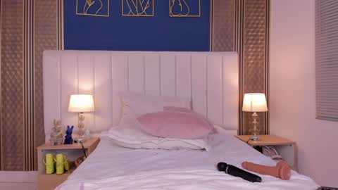 Snapshot of _angela_x chatting on January 2025 02:39:01 PM ngela online show from January 2025 02:39:01 PM