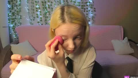 Snapshot of _angeldust_1 chatting on April 2026 11:51:01 PM Emily online show from April 2026 11:51:01 PM