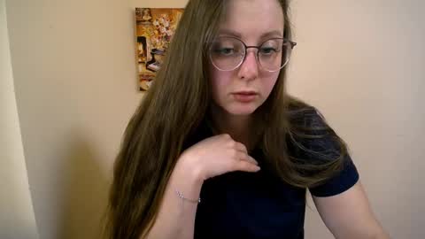 Anna online show from February 2025 10:37:02 AM