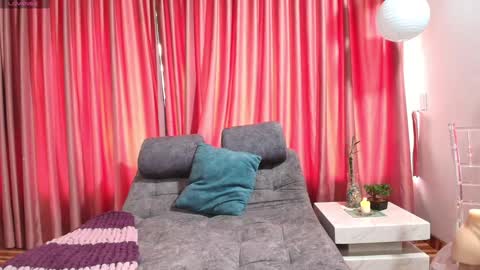 Snapshot of _annie_thomson_ chatting on January 2025 03:26:02 PM Melissa online show from January 2025 03:26:02 PM