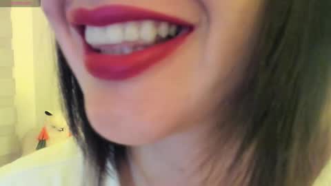 antonia online show from September 2025 10:16:02 AM