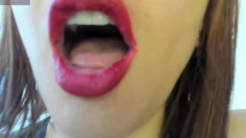 antonia online show from May 2026 04:34:02 PM
