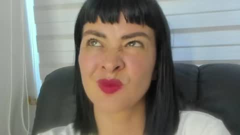 antonia online show from July 2026 10:40:02 PM