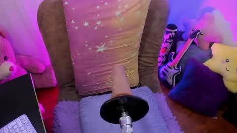 _antonella_dreams online show from May 2026 09:46:02 PM