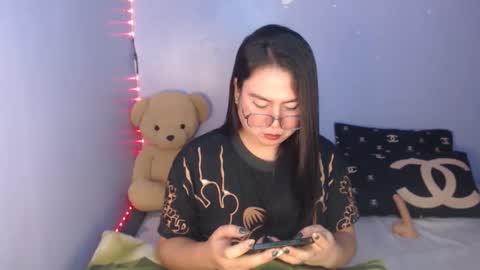 Snapshot of _arah chatting on February 2026 01:40:02 AM arah online show from February 2026 01:40:02 AM