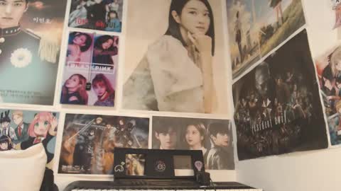 Snapshot of _ariana03_ chatting on November 2025 03:57:01 PM Ariana online show from November 2025 03:57:01 PM