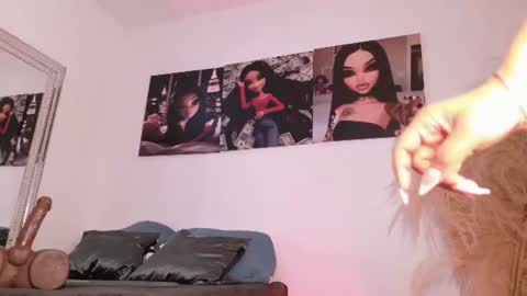Ariana  online show from July 2026 02:26:02 PM