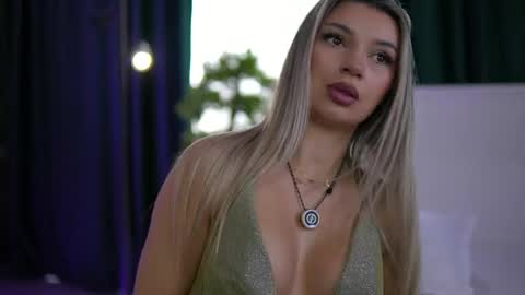 Arielle online show from May 2026 06:32:01 AM