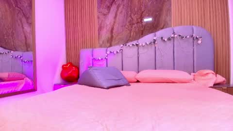 Arlet online show from May 2026 03:14:01 AM