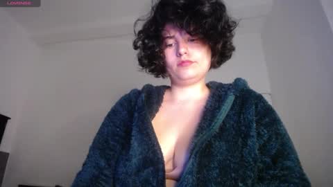 atenea online show from January 2025 01:45:02 AM