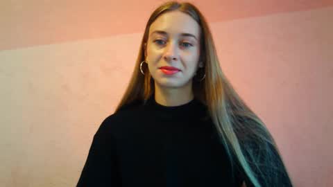 _aurora_sweet online show from October 2025 08:25:01 AM