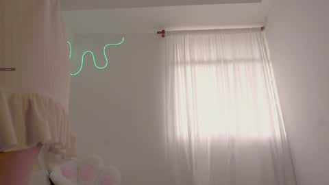 _available_ online show from April 2026 05:02:01 PM