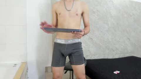 Snapshot of _axel_09 chatting on April 2026 07:45:01 AM _axel_09 online show from April 2026 07:45:01 AM