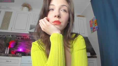 Snapshot of _axolot_ chatting on January 2025 01:30:01 AM Olivia online show from January 2025 01:30:01 AM