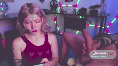 Snapshot of _baterchatur chatting on December 2024 04:44:02 AM Lunita online show from December 2024 04:44:02 AM