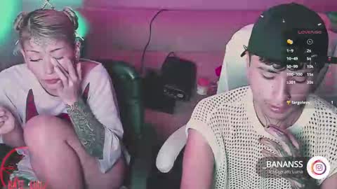 Snapshot of _baterchatur chatting on October 2025 02:09:01 AM Lunita online show from October 2025 02:09:01 AM