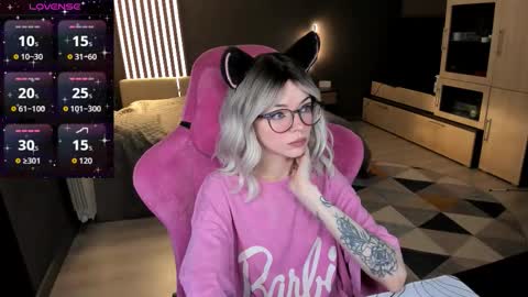 Snapshot of _black_fox__ chatting on March 2026 12:02:01 AM Olivia Subscribe to my Fansly - online show from March 2026 12:02:01 AM