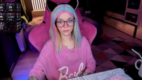 Snapshot of _black_fox__ chatting on April 2026 11:17:01 PM Olivia Subscribe to my Fansly - online show from April 2026 11:17:01 PM