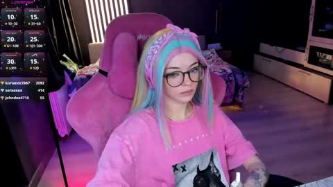 Snapshot of _black_fox__ chatting on May 2026 12:51:02 AM Olivia Subscribe to my Fansly - online show from May 2026 12:51:02 AM