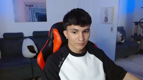 B L A K E online show from February 2025 04:05:02 AM