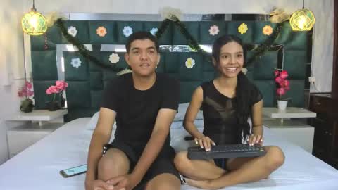 _bonnyandclyde online show from December 2025 11:49:02 AM