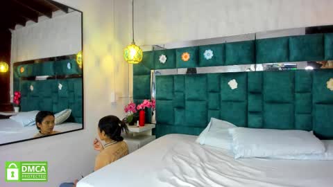 _bonnyandclyde online show from January 2026 12:43:02 PM