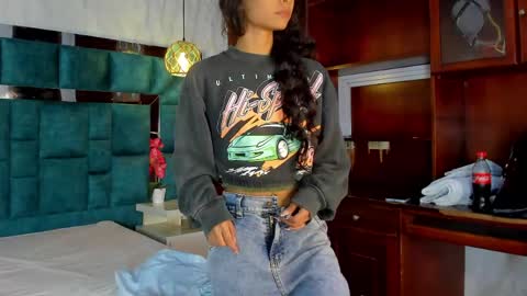 _bonnyandclyde online show from April 2026 12:38:02 PM