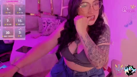 Angie  Independent model online show from June 2026 02:59:01 AM